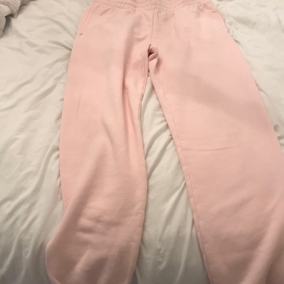 Light pink aritzia sweatpants! - Picture 1 of 5